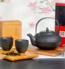 oriental-hobnail-teapots-es